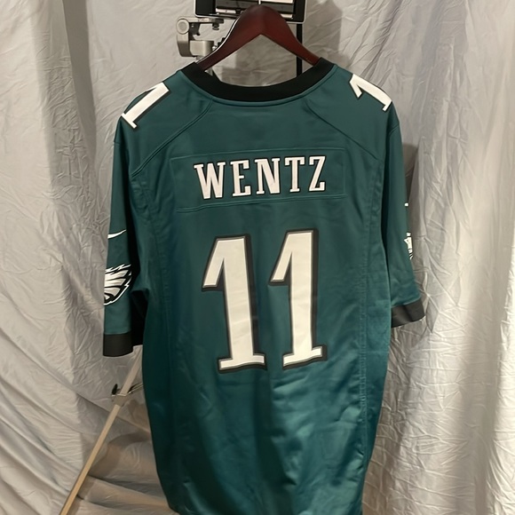 Carson Wentz Nike Eagles Jersey - Size Large - Picture 2 of 4